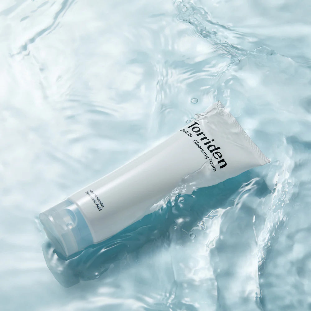 Dive In Low Molecular Hyaluronic Acid Cleansing Foam (150ml)